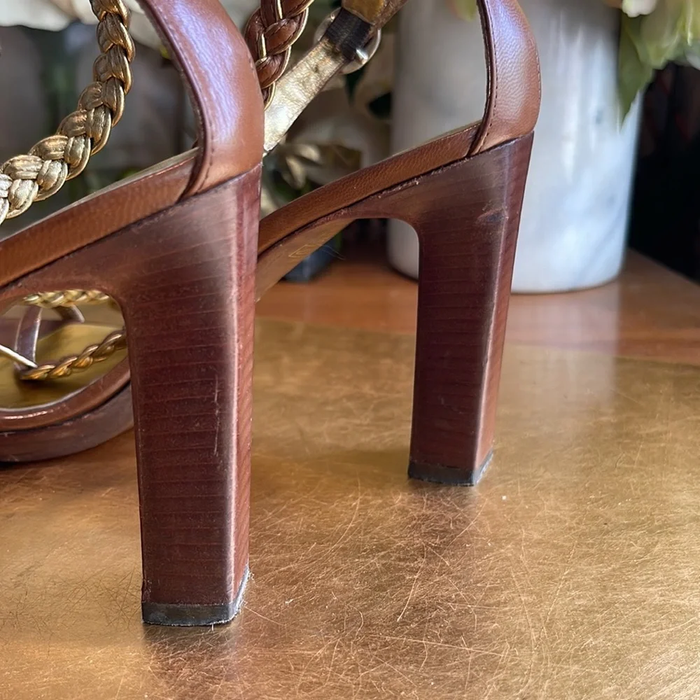 Fendi Strappy Woven Leather Heeled Sandals in Brown and Metallic Gold Leather